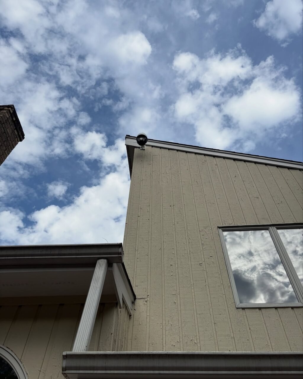 Instagram post from catchallsecurity. This post is in position 1.